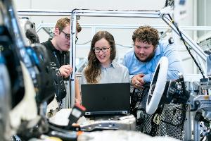 Как лучше всего учить английский людям определенной профессии? / Блог - Capital Letter